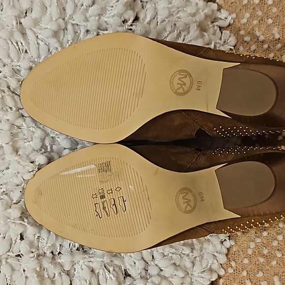 Michael Kors Booties - Picture 7 of 16